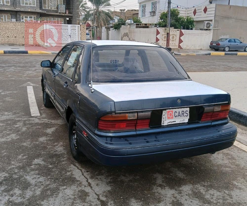 میتسوبیشی لانسەر